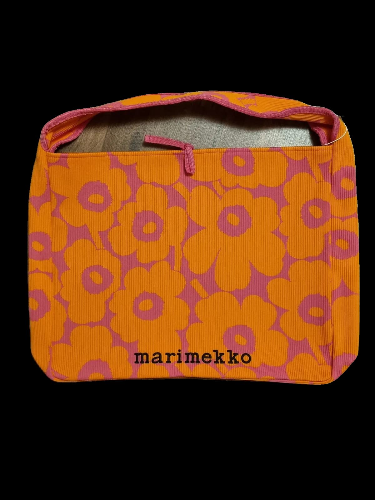 Knitted Bag Large Unikko | Marimekko Pre-loved Knitted Bag Large Unikko | Marimekko Pre-loved